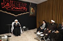 سکوت در برابر مستکبران، منجر به سقوط میشود