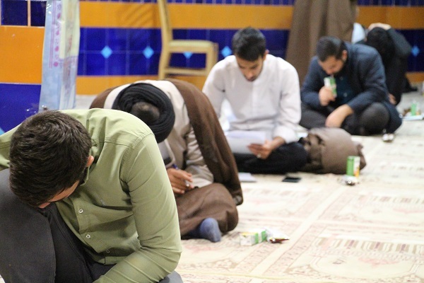 برگزاری مرحله استانی هفتمین المپیاد علمی حوزه های علمیه در فارس+عکس