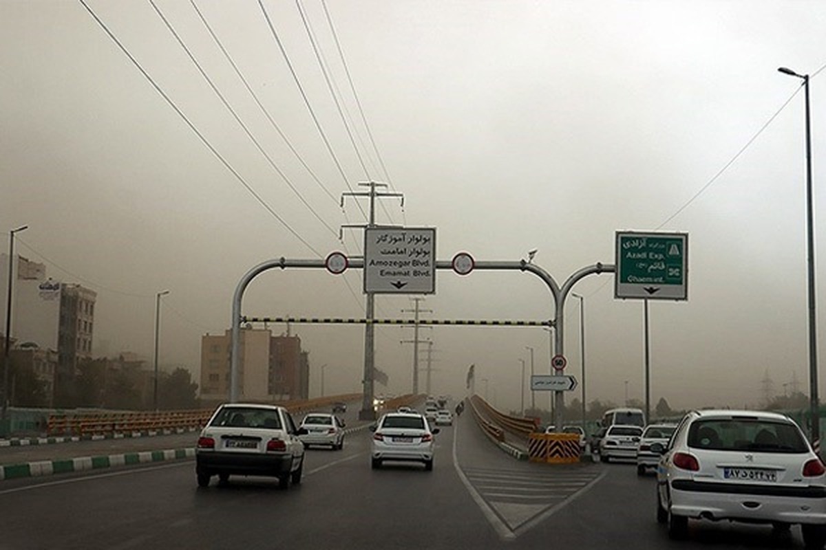 هواشناسی ایران ۱۴۰۲/۰۹/۱۳؛ تشدید آلودگی هوا در کلان‌شهرها