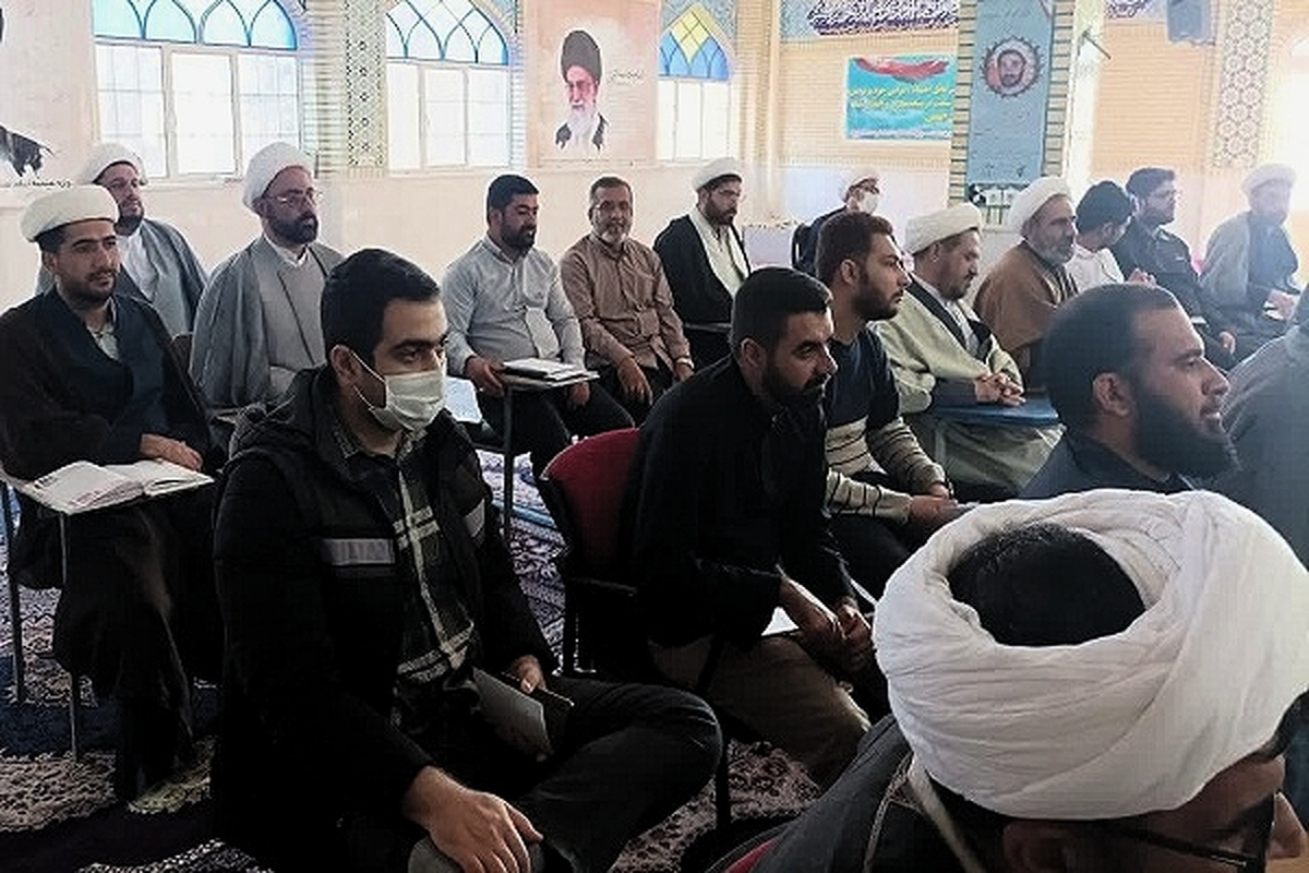 برگزاری دوره دانش افزایی الزامات تبلیغی در شهرستان مرودشت