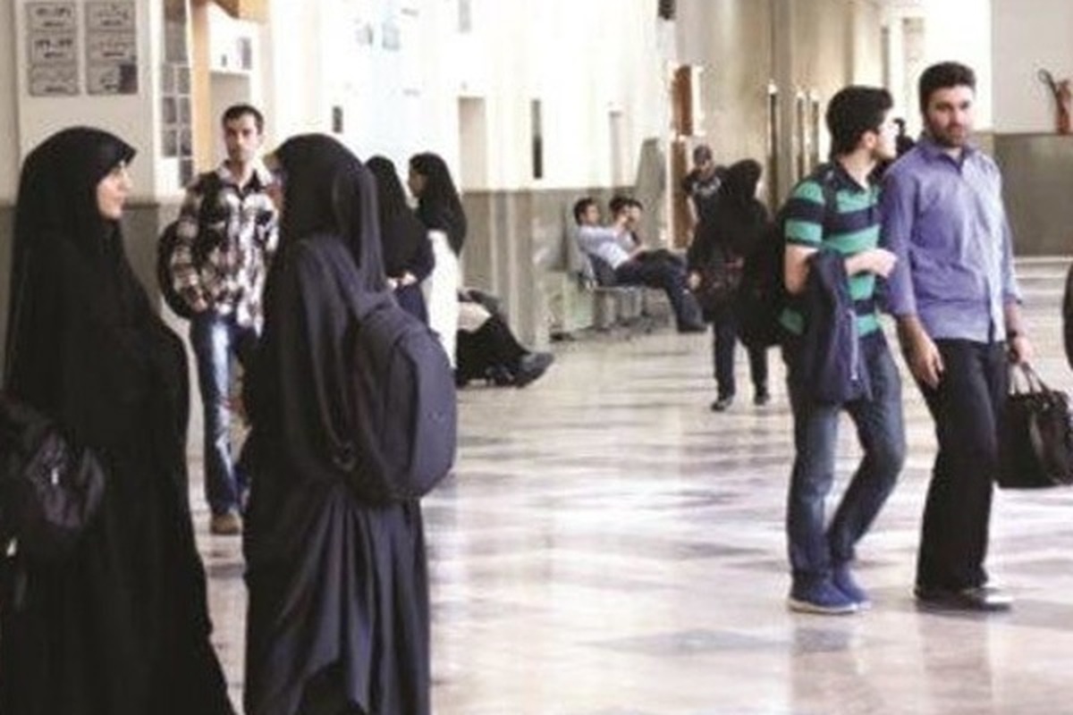 دانشجوی در تراز انقلاب اسلامی کیست؟