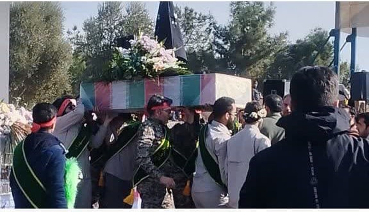 آئین استقبال، تشییع و خاکسپاری شهید گمنام در سایپا سیتروئن کاشان برگزار شد