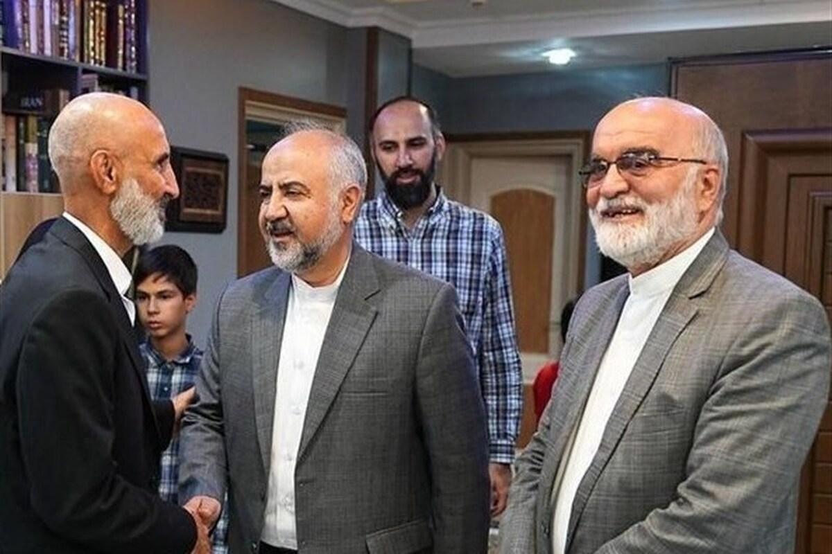 حضور مقام‌های عالی قضایی در منزل حمید نوری