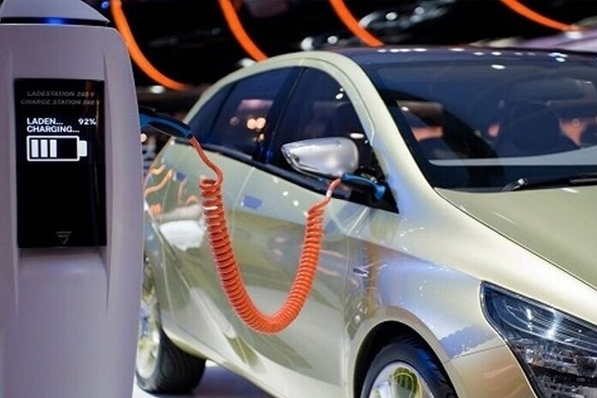 کاهش قیمت خودروهای برقی با مشوق‌های وزارت صمت