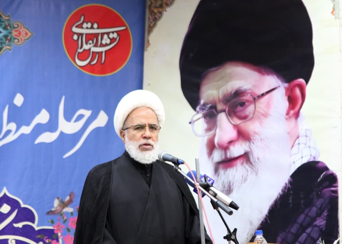 شهید آیت‌الله آل‌هاشم انسانی بسیار منضبط، اهل علم و متواضع بودند