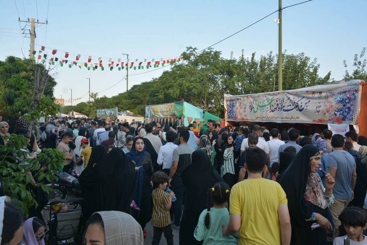 مهمانی سه کیلومتری غدیر در خیابان شورای خرم‌آباد برگزار شد