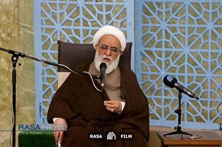 هجرت، تفقه و انذار همگانی اساس تشکیل حوزه‌های علمیه