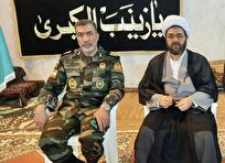 مؤمن باید خود را در برابر هجمه‌های فرهنگی بیمه کند