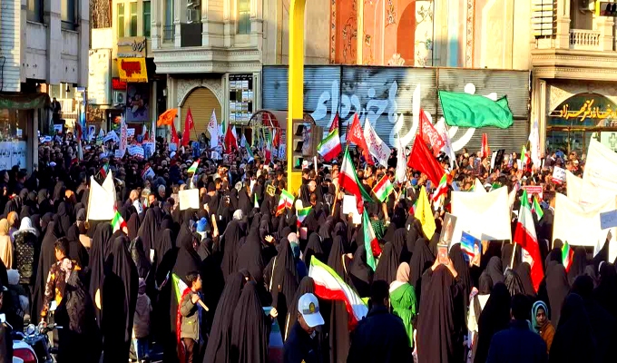 راهپیمایی تاریخی و باشکوه مردم کاشان در یوم الله ۲۲ دی + گزارش تصویری راهپیمایی تاریخی و باشکوه مردم کاشان در یوم الله ۲۲ دی + گزارش تصویری