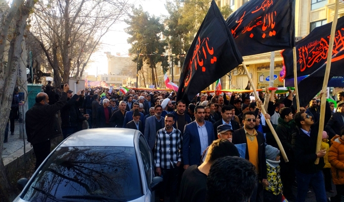 راهپیمایی تاریخی و باشکوه مردم کاشان در یوم الله ۲۲ دی + گزارش تصویری راهپیمایی تاریخی و باشکوه مردم کاشان در یوم الله ۲۲ دی + گزارش تصویری