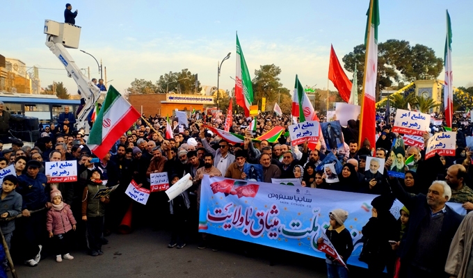 راهپیمایی تاریخی و باشکوه مردم کاشان در یوم الله ۲۲ دی + گزارش تصویری راهپیمایی تاریخی و باشکوه مردم کاشان در یوم الله ۲۲ دی + گزارش تصویری