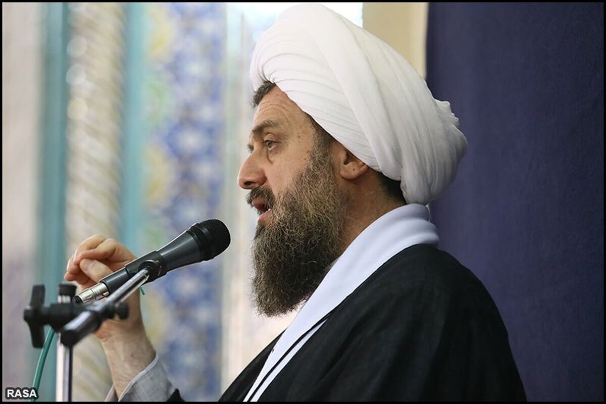 پرچمداری علما و مراجع در حمایت و پشتیبانی از مردم و نیروهای امنیتی