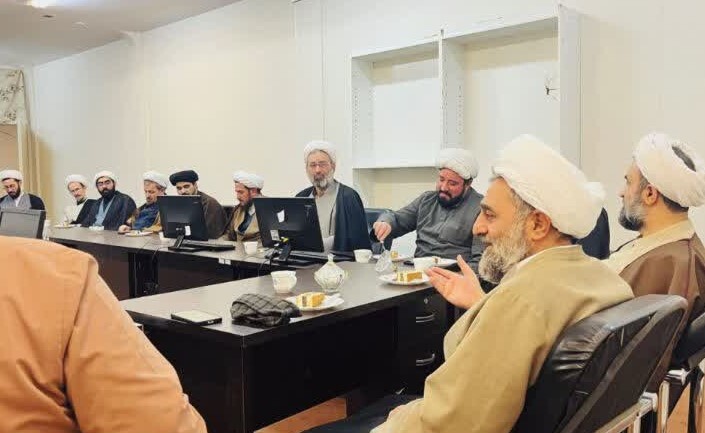 آغاز سلسله نشست‌های انجمن فقه و اصول/پاسخ به شبهات نوین و ارتقای سطح علمی فقه+ تصاویر