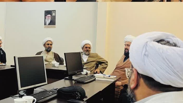 آغاز سلسله نشست‌های انجمن فقه و اصول/پاسخ به شبهات نوین و ارتقای سطح علمی فقه+ تصاویر