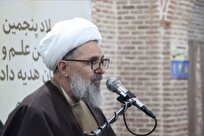 برگزاری آیین تجلیل از نخبگان علمی در حوزه علمیه صادقیه تبریز