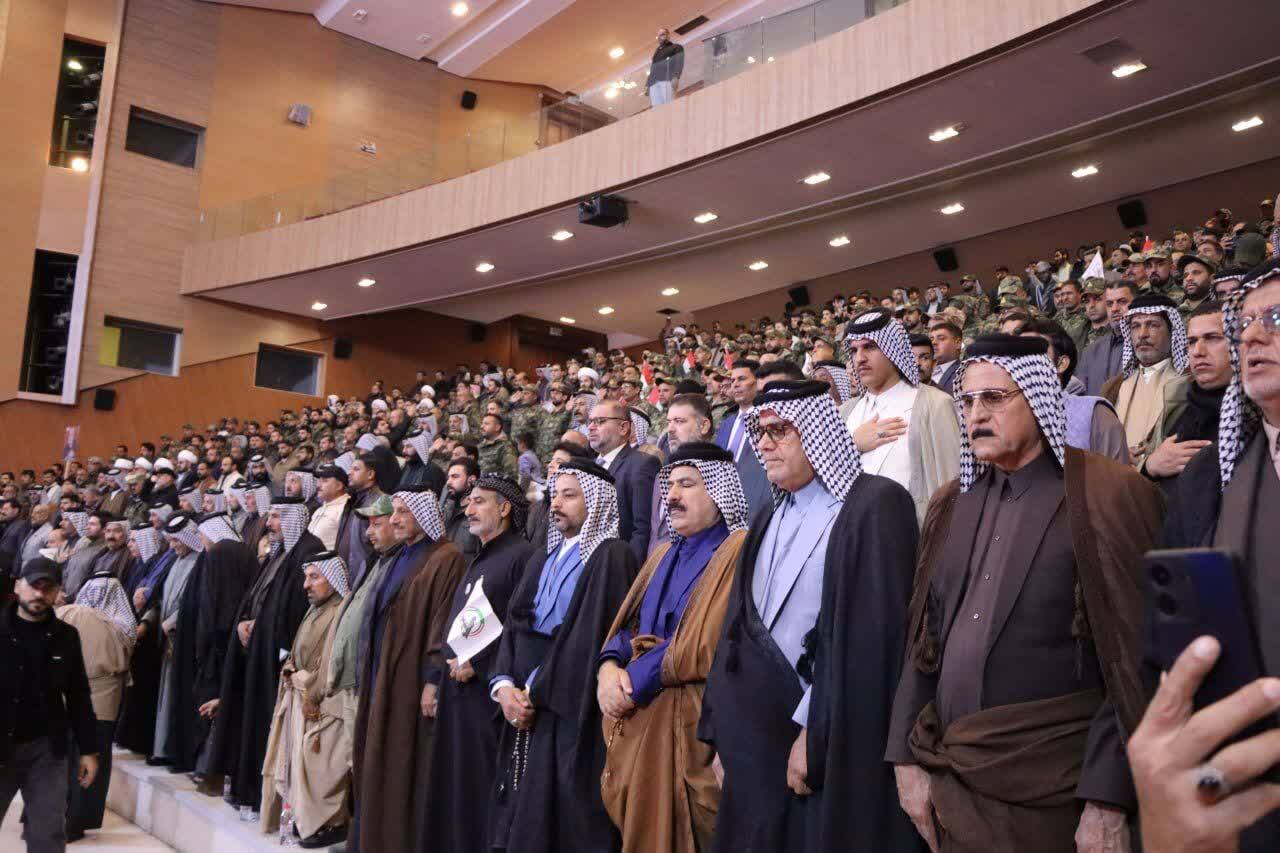 طنین فریاد وفاداری در نجف اشرف؛ گرامیداشت فرماندهان پیروزی +  تصاویر