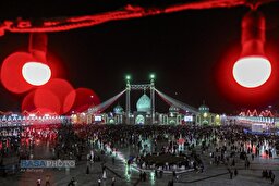 حال و هوای بارانی مسجد مقدس جمکران در شب نیمه شعبان