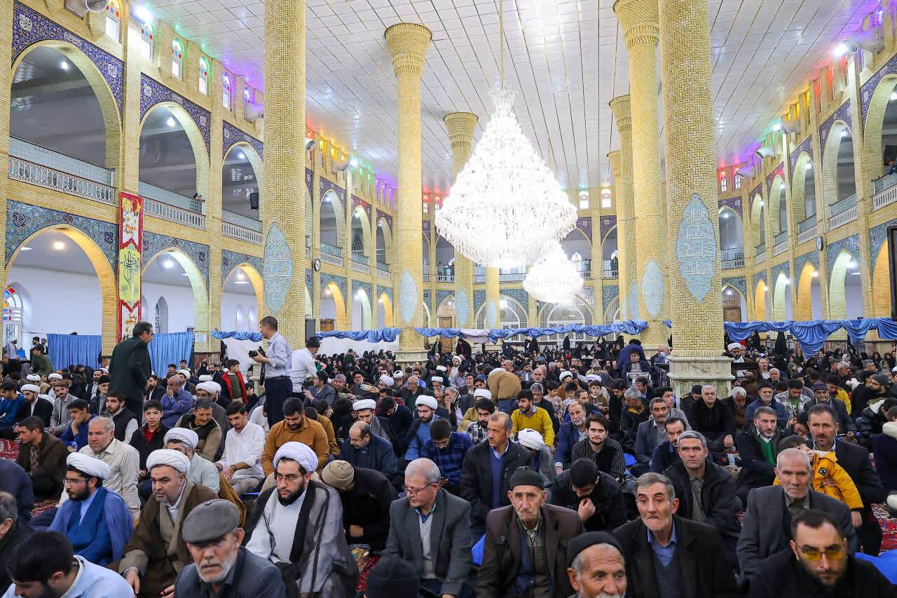 مراسم تلبس طلاب حوزه علمیه حضرت ولی‌عصر(عج) بناب برگزار شد+ تصاویر