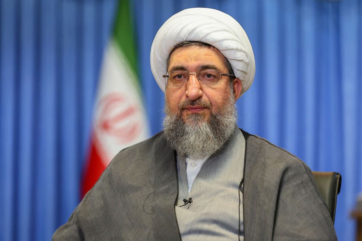 جسارت دشمنان به رهبری، تلاشی برای تضعیف وحدت ملت ایران است