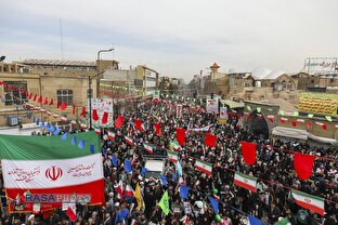 حضور پرشور علما و شخصیت‌های حوزوی در راهپیمایی ۲۲ بهمن