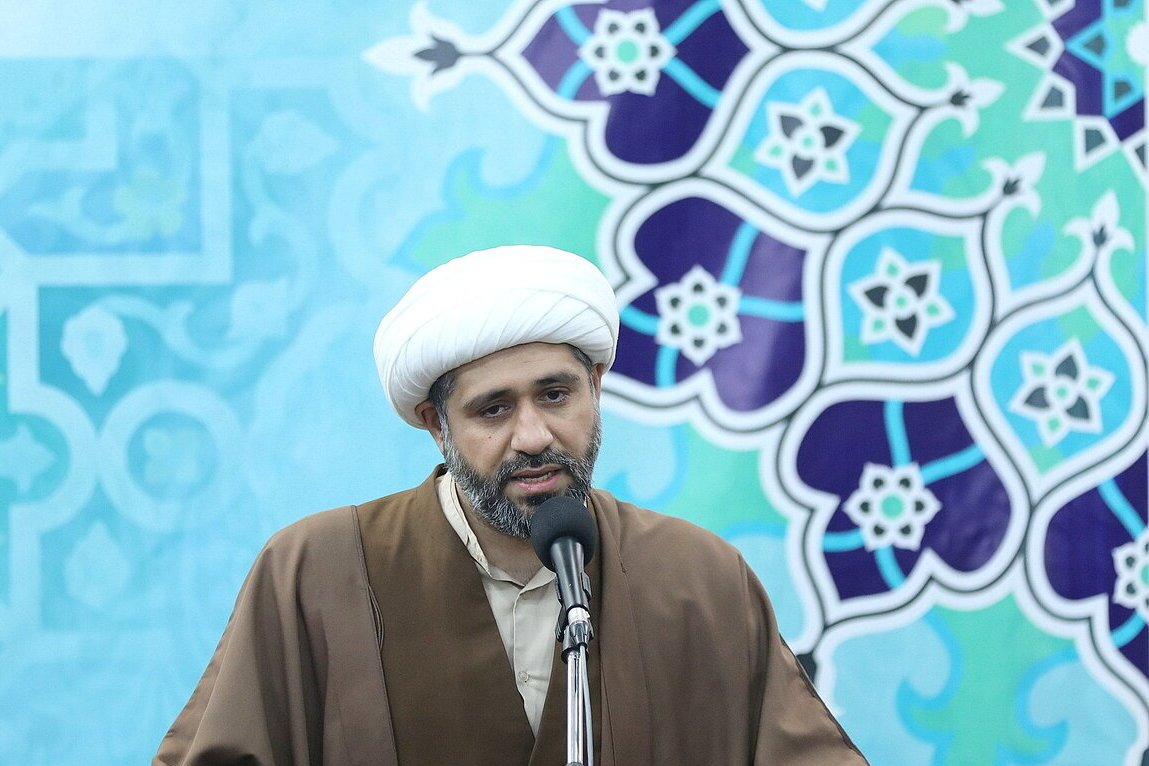 از ارائه گزارش مدیر حوزه های علمیه کشور تا انتقاد و پیشنهاد مبلغان در جلسه صمیمی فیضیه از ارائه گزارش مدیر حوزه های علمیه کشور تا انتقاد و پیشنهاد مبلغان در جلسه صمیمی فیضیه