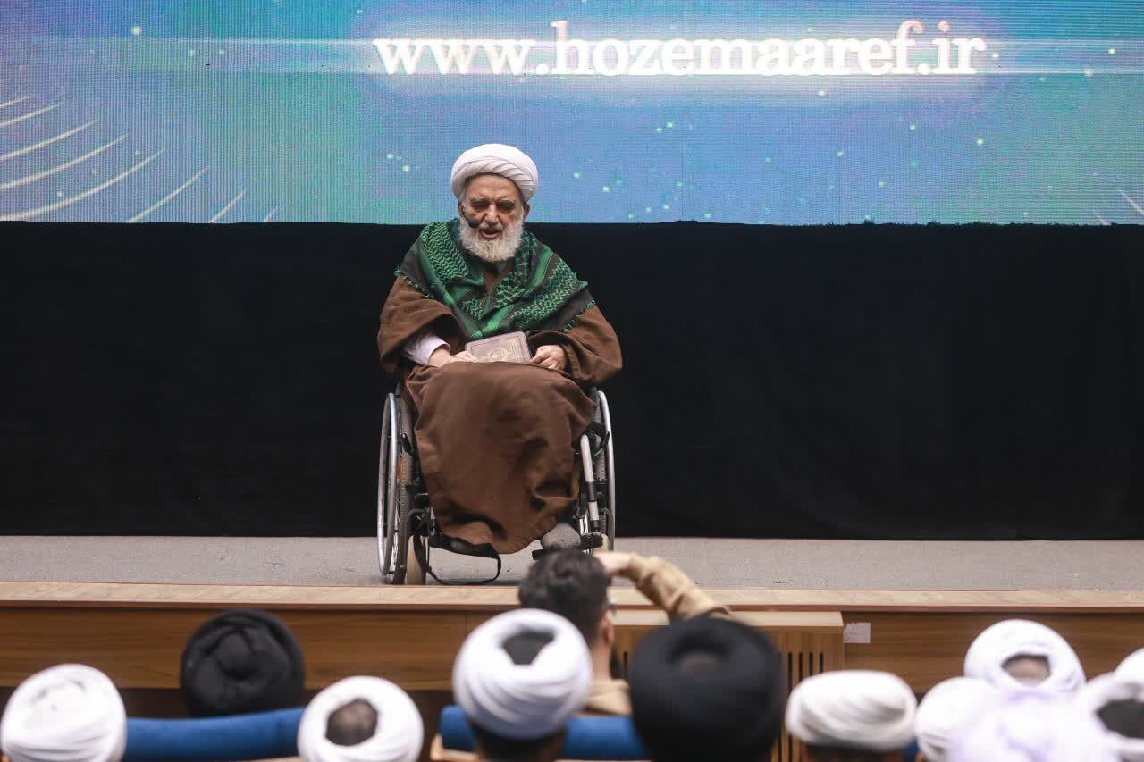 «معارف اسلام ناب»؛ فرصتی طلایی برای نجات نسل جوان