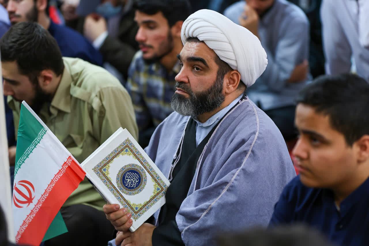 خروش یکپارچه حوزه و مسئولان آذربایجان شرقی در دفاع از قرآن کریم / تبریز یکصدا علیه هتاکی به مقدسات+ تصاویر خروش یکپارچه حوزه و مسئولان آذربایجان شرقی در دفاع از قرآن کریم / تبریز یکصدا علیه هتاکی به مقدسات+ تصاویر