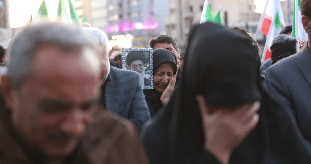تجمع سوگواری و انتقام‌جویی شهادت حضرت امام خامنه‌ای در میدان انقلاب تهران برگزار شد
