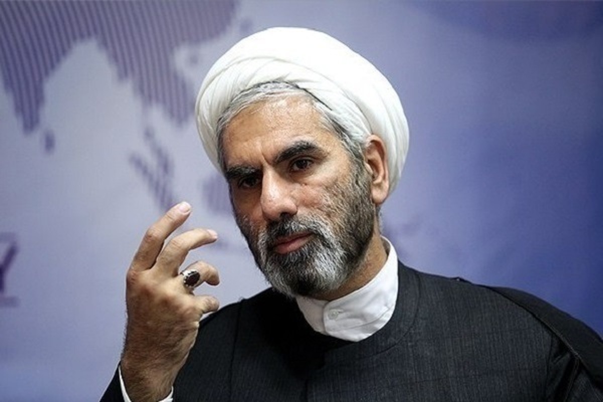 دشمنان ابله قطعا به خفت ابدی دچار خواهند شد