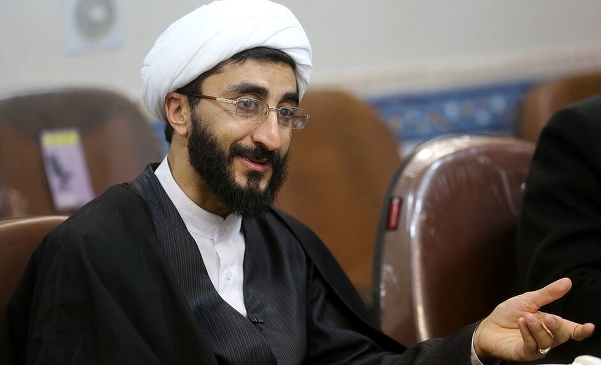 امروز بیش از هر زمان دیگری نیازمند وحدت هستیم