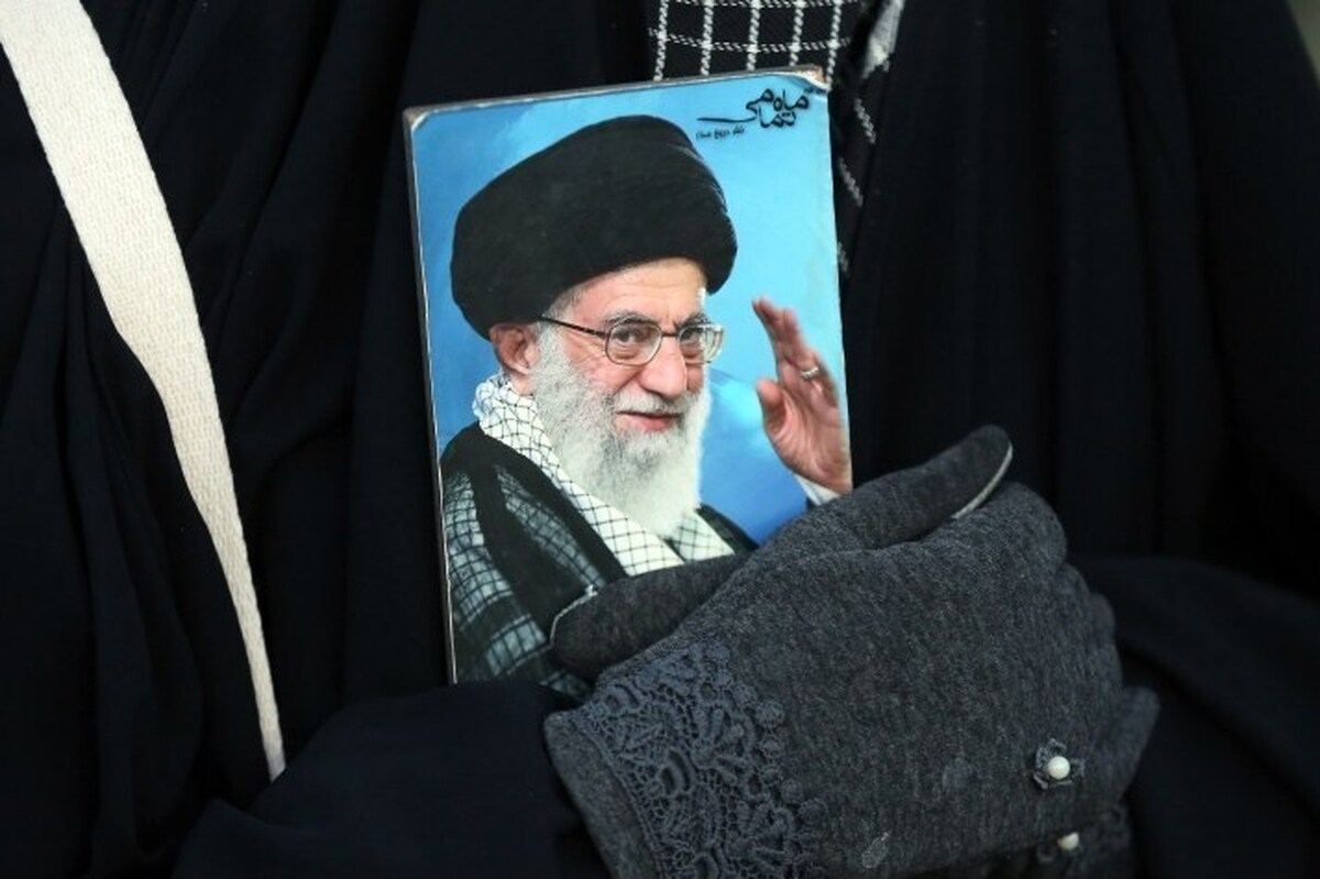 وقتی امام خامنه ای برای شهادتش غزل می سراید