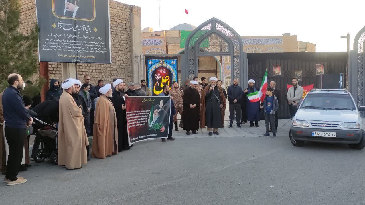 اعلام انتقام انتقام طلاب آذربایجانی مقیم قم از دشمن آمریکایی- صهیونی در پی شهادت امام خامنهای اعلام انتقام انتقام طلاب آذربایجانی مقیم قم از دشمن آمریکایی- صهیونی در پی شهادت امام خامنهای