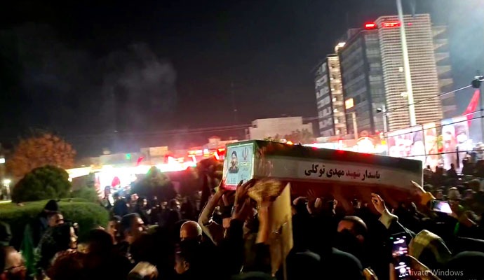 مراسم وداع با شهدای اقتدار کاشان برگزار شد + عکس