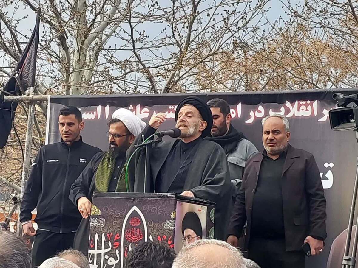 حضور مردم در صحنه نشانه بصیرت و دشمنشناسی است