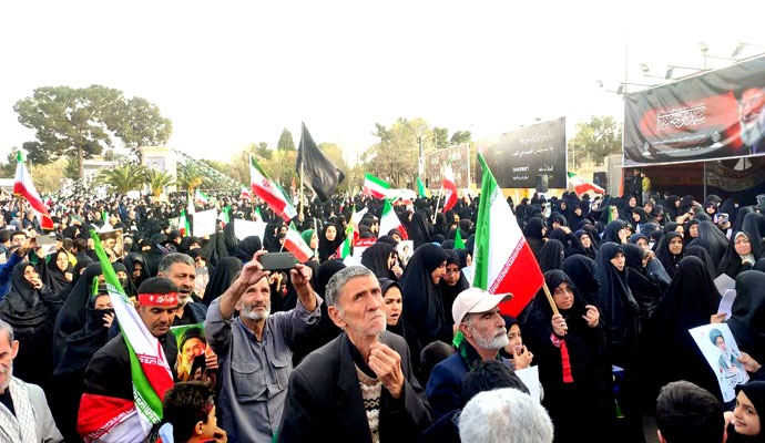 بیعت مردم کاشان با رهبر سوم انقلاب اسلامی