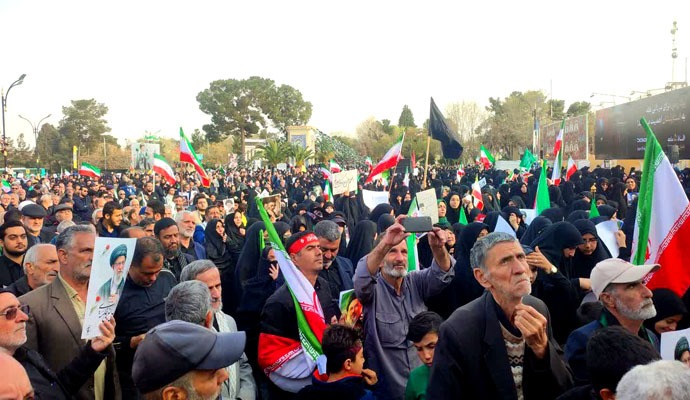 بیعت مردم کاشان با رهبر سوم انقلاب اسلامی