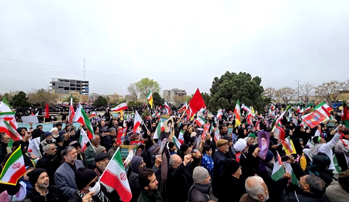 غرش درالمومنین کاشان در روز جهانی قدس + عکس غرش درالمومنین کاشان در روز جهانی قدس + عکس
