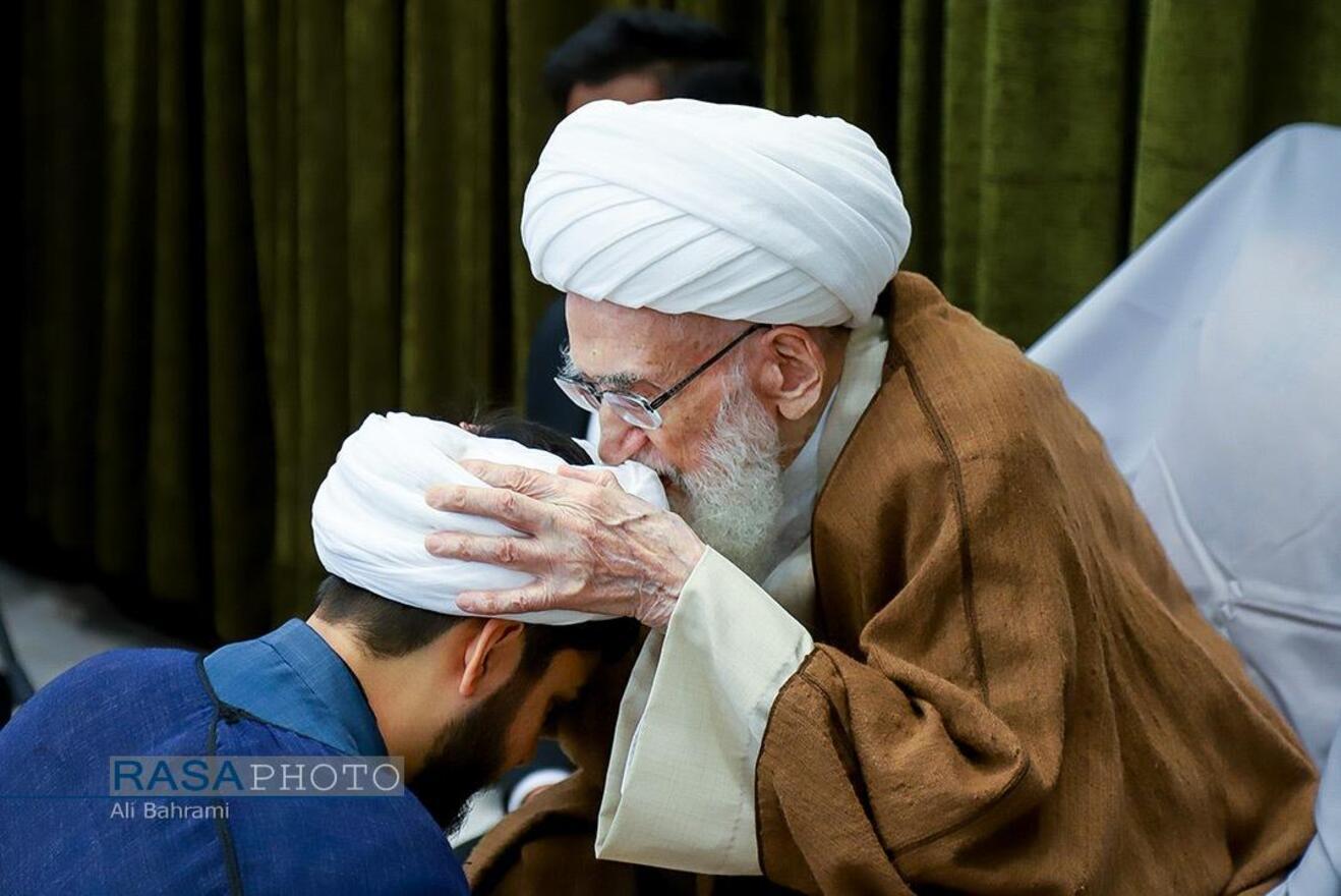 شیرینی سلوک در مسیر کسب علوم دینی