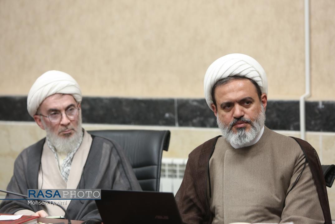 صدسالگی حوزه؛ از فقه فردی تا شکل‌گیری جامعه اسلامی