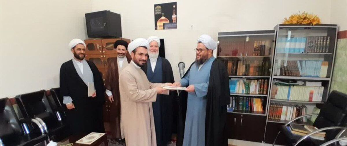 تجلیل از مقام معلم در حوزه علمیه امام خمینی شبستر