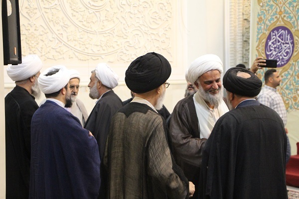 مراسم بزرگداشت آیت الله بنیادی در حرم مطهر شاهچراغ برگزار شد + تصاویر