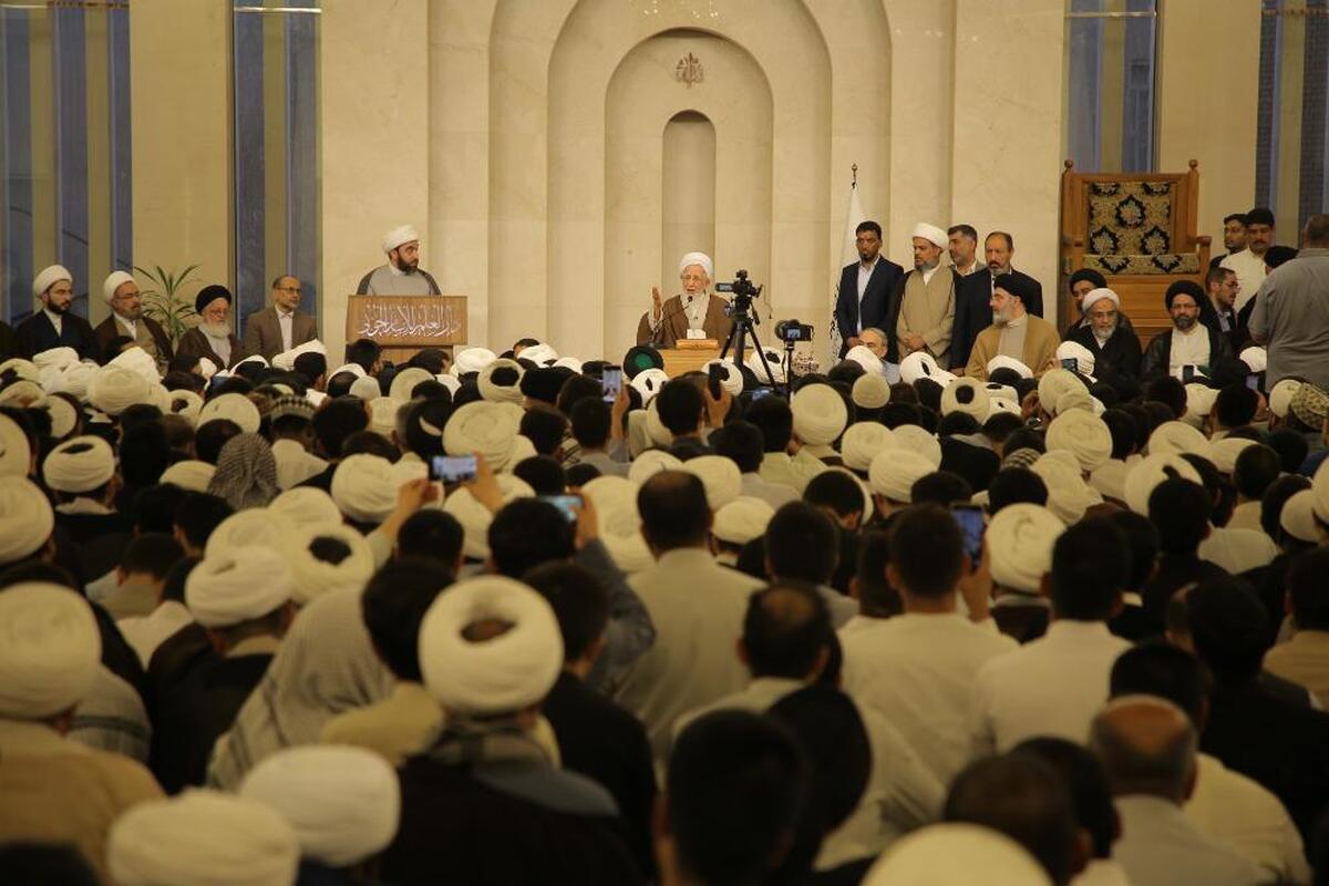 علم، عقل و تهذیب سهگانه نجاتبخش حوزه و دانشگاه است