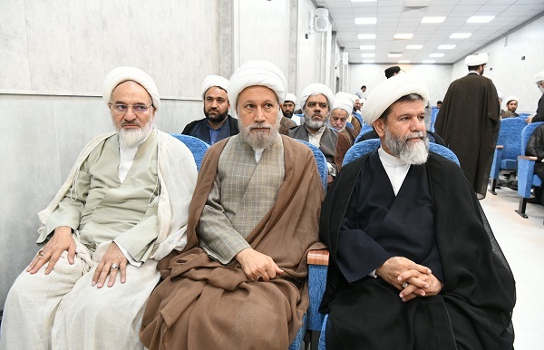 برگزاری اجلاسیه فصلی مدیران مدارس علمیه فارس+تصاویر