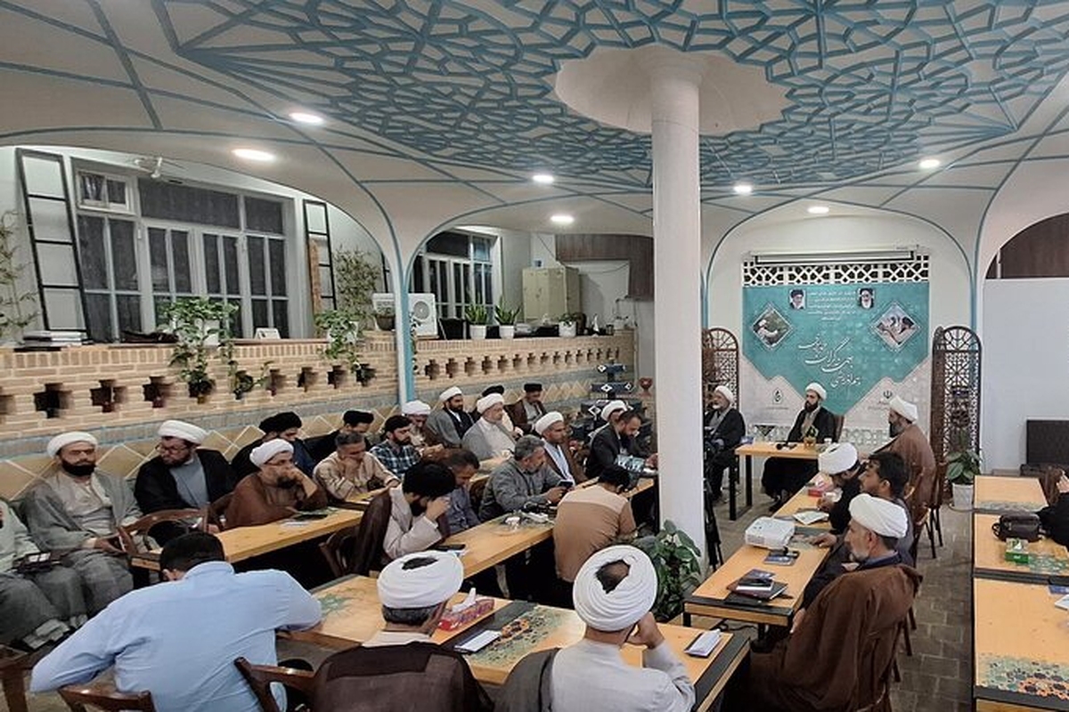 گزارشی از نشست هماندیشی جهادگران حوزوی به مناسبت یکصدمین سالگرد بازتأسیس حوزه