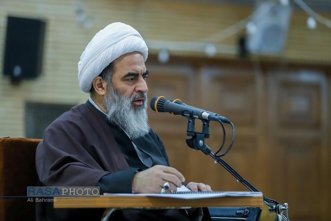 آیت الله رئیسی/ آماده نیست