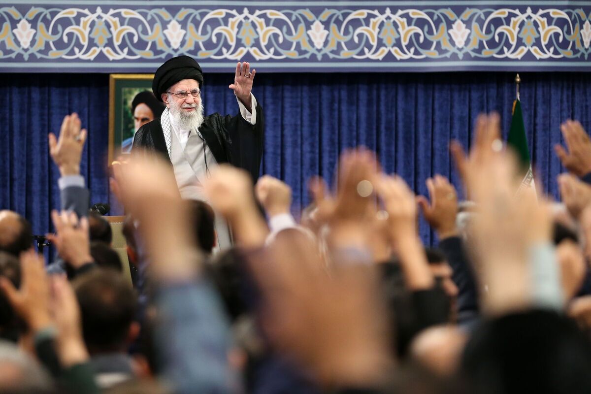 خدمات شهید رئیسی؛ مایه آبروی ملی، عزت ملی و اعتبار ملت ایران/ آمریکاییها یاوهگویی نکنند