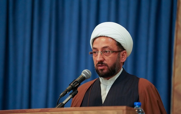تجلیل از برگزیدگان همایش ملی «حوزه انقلابی حوزه منتظر» در شیراز