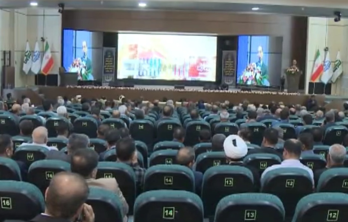 بیست‌ و هفتمین جشنواره خیران مدرسه‌ساز فارس برگزار شد