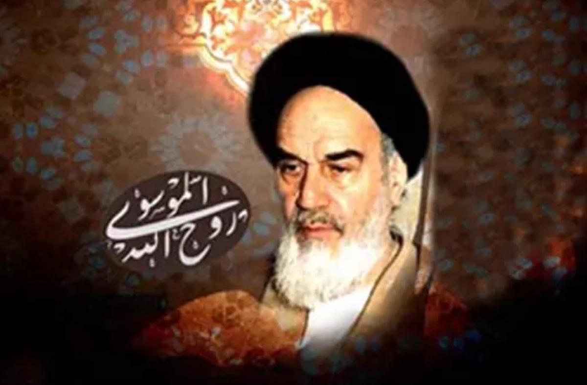 ملت ایران با الهام از آرمان‌های امام راحل پرچم استقلال، عدالت و معنویت را بالا نگه داشته اند