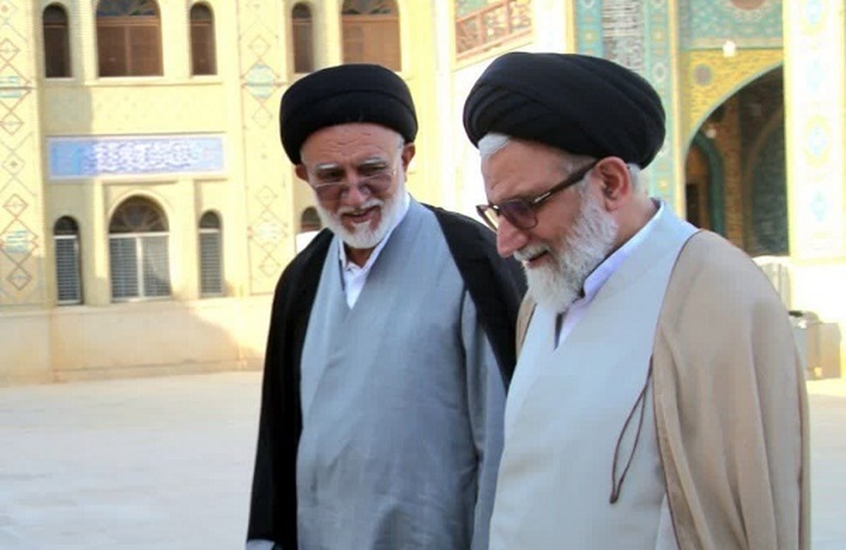 تشرف وزیر اطلاعات به حرم مطهر سیدعلاءالدین حسین شیراز